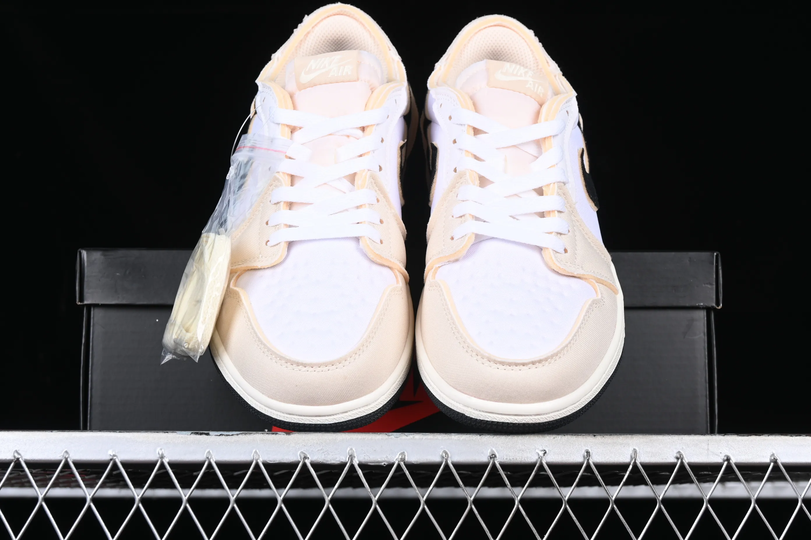 All categories Air Jordan Jordan series basketball shoes Air Jordan 1 Low Air Jordan 1 Low "Dark Smoke Grev" AJ1 Joe 1 deconstruction low-top basketball shoes DV0982-100